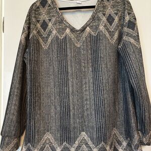 Geometric Patterned V-Neck Sweater